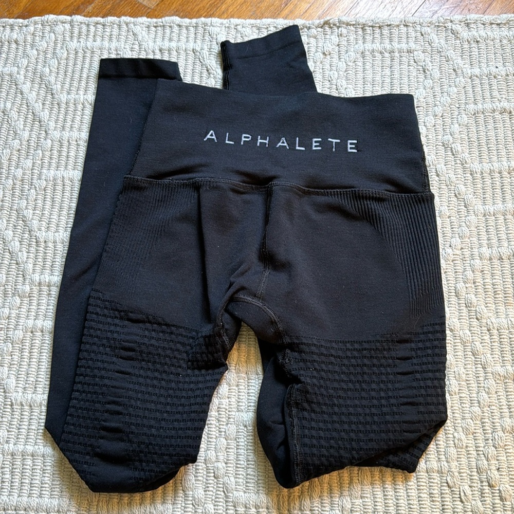 Alphalete Halo Leggings Size S